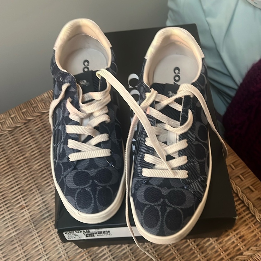 Coach tennis shoes